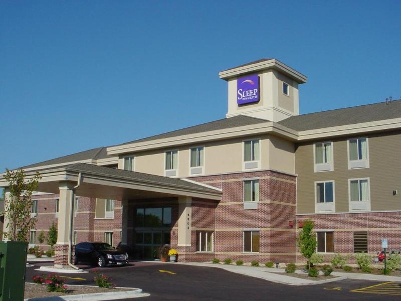 Mainstay Suites Madison - Monona Bagian luar foto