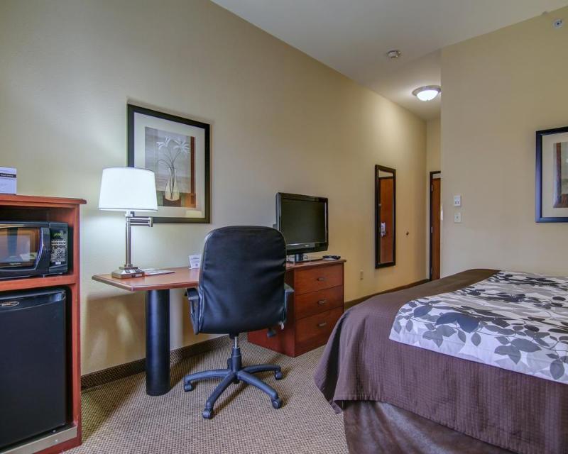 Mainstay Suites Madison - Monona Bagian luar foto