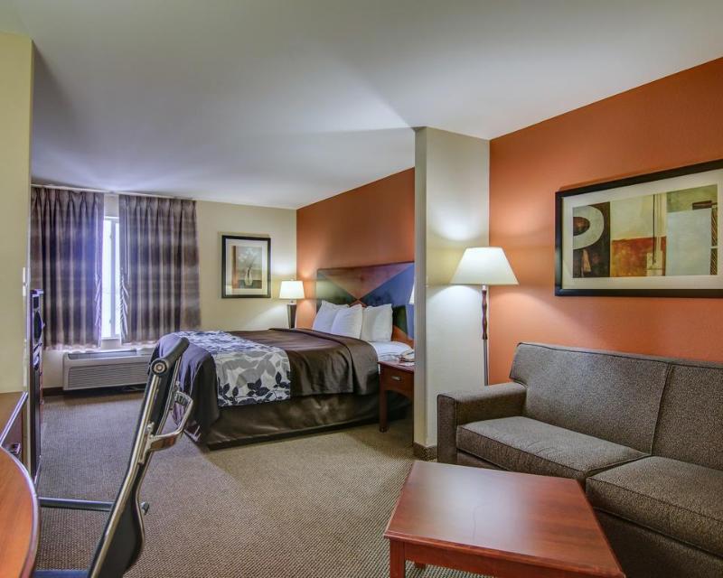 Mainstay Suites Madison - Monona Bagian luar foto