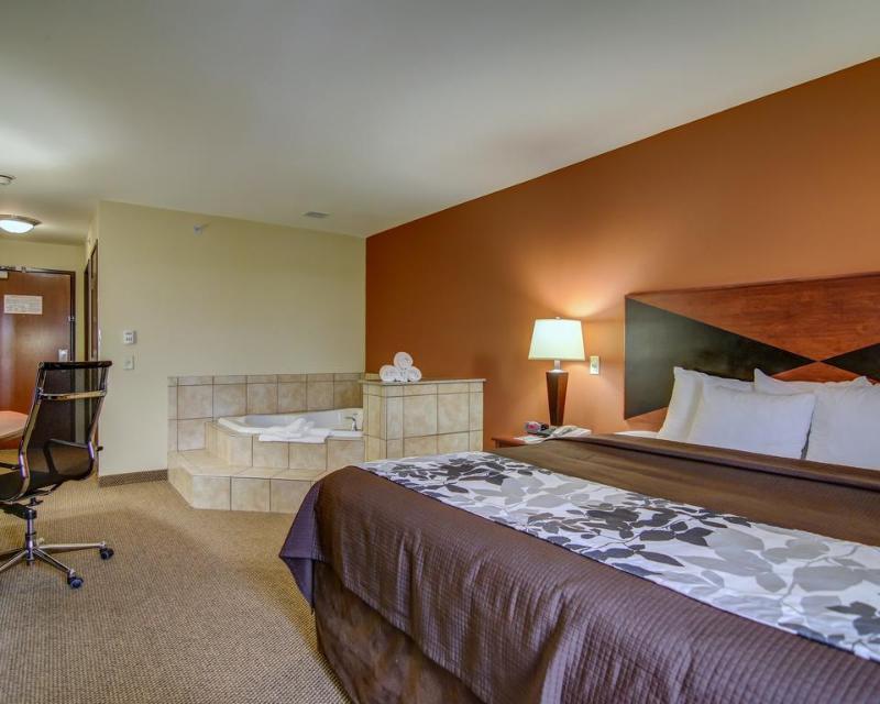 Mainstay Suites Madison - Monona Bagian luar foto